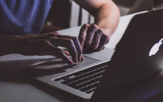 如何使用宝威体育下载功能介绍